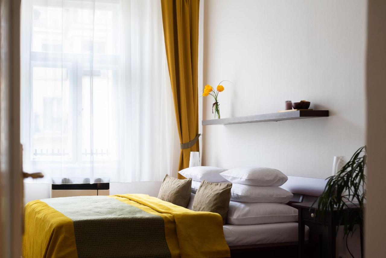 - Karlin Apartmán *