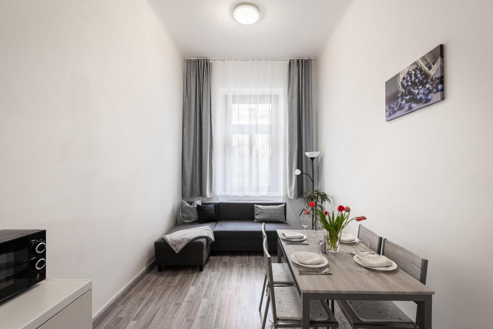 - Karlin Apartmán